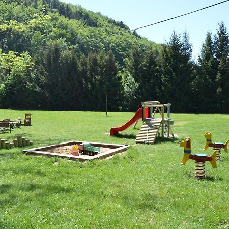 Mobilheim Kemp Rožnov pod Radhoštěm 外观 照片